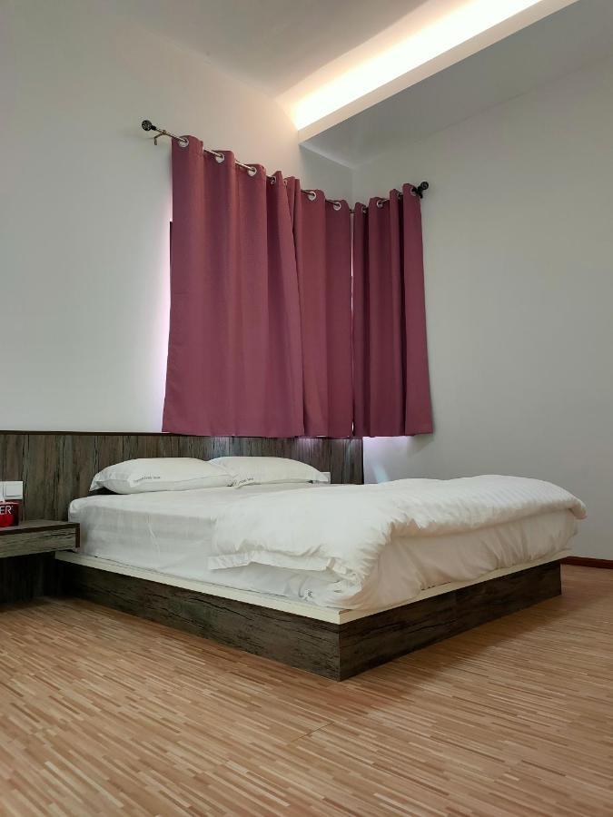 טאנה ראטה Cameron Lovely Cottage 3 Rooms מראה חיצוני תמונה